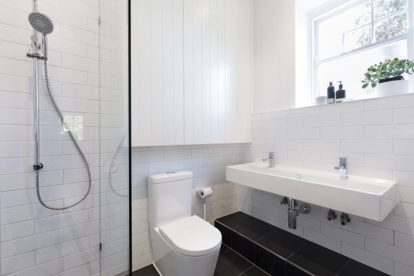 Washroom Renovation in Conroe
