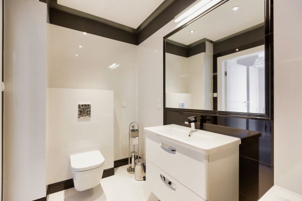 Business Bathroom Remodeling in Conroe